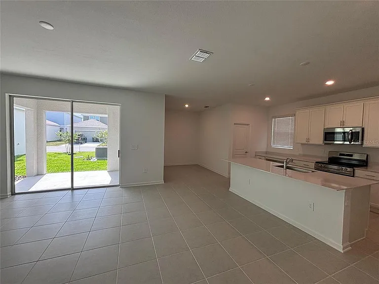 6073 Meditation Dr — Photo 16