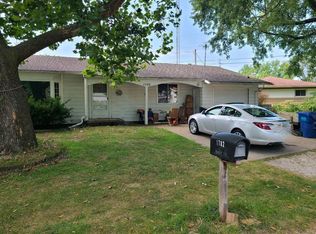 1782 E Ogden Cir, Benton Harbor, MI