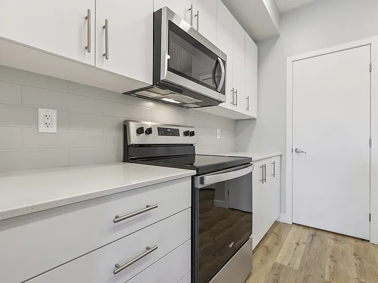 239 Eden Oak Trl — Photo 55
