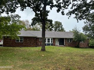 3515 Ivy Ln, Joplin, MO 64804