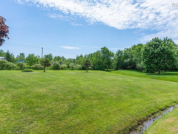5th image of 865 Upland Ct N