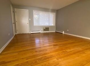 10720 S Ridgeland Ave #332529733, Worth, IL 60482