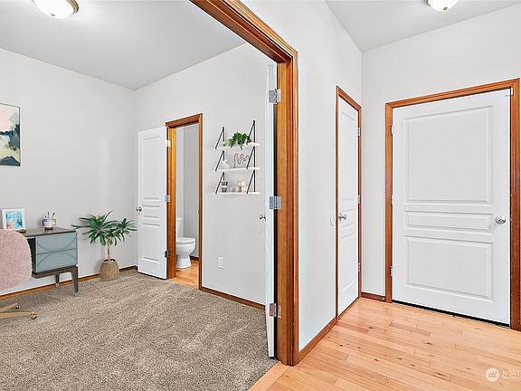 3rd image of 21510 104th Street Ct E