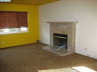 3rd image of 8427 Ney Ave