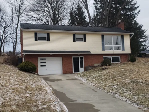 14 Riverview Rd, Apalachin, NY 13732