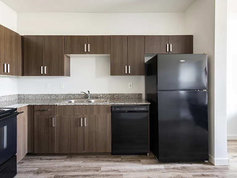 Hawks Landing Apartments — Photo 63