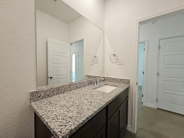 604 Pacific Crest Trl #A/B — Photo 16