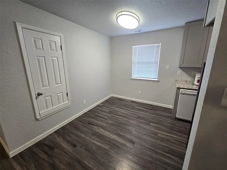 7417 Vintage Hills Dr #D — Photo 5
