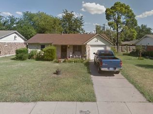 1421 Roberts Ave, Cleburne, TX 76033