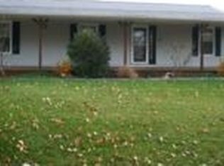 2618 Irwin School Rd N, New Athens, IL 62264