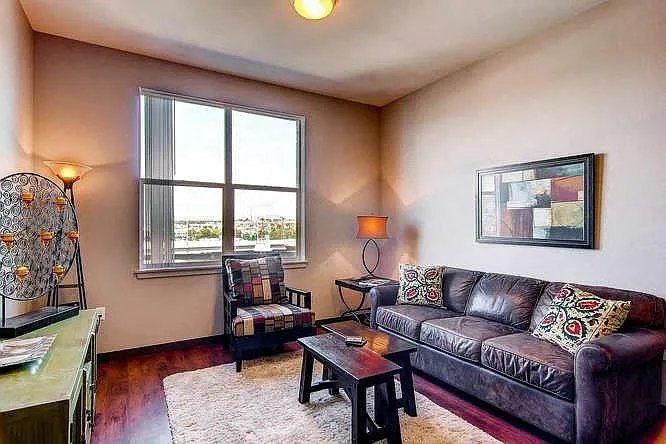 Evans Station Lofts | Denver Apartments