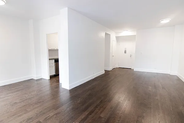 Rented by Oxford Property Group | media 16