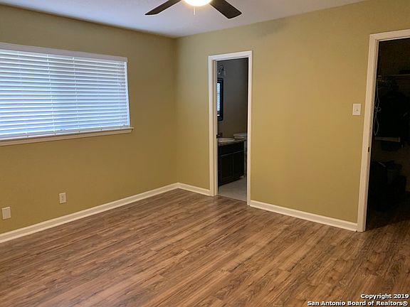 5th image of 4407 Hoeneke St