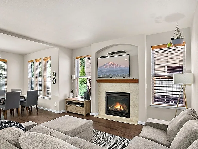 4706 Natalee Dr SE — Photo 4
