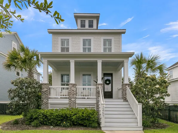 2457 Louisville St, Daniel Island, SC 29492