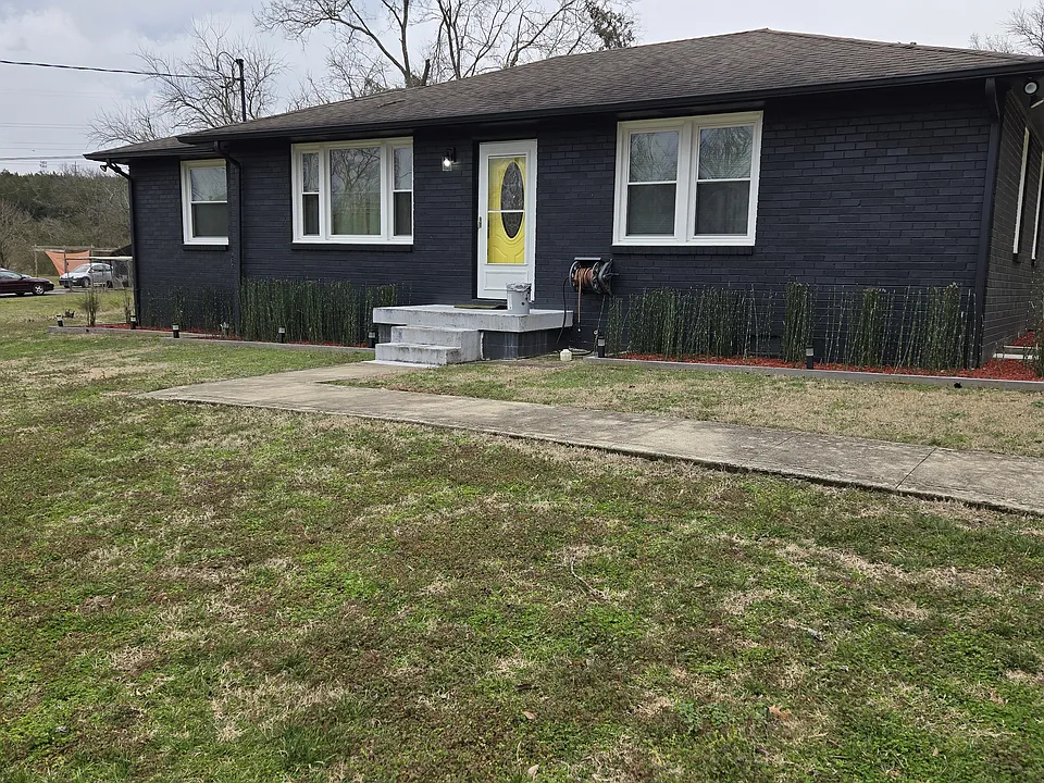 3858 Abernathy Rd