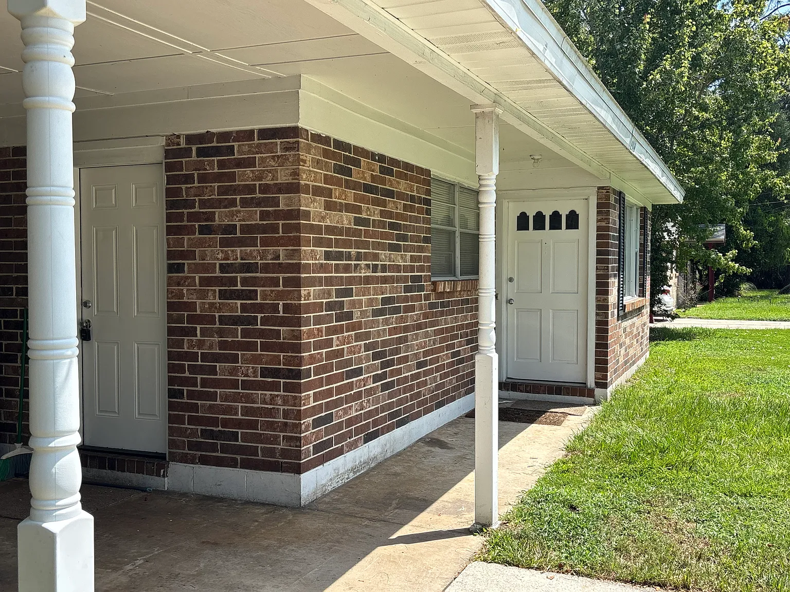 Bizier Rd, Jacksonville — Photo 2