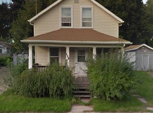 811 Harvey St, Green Bay, WI 54302