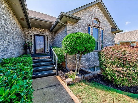 3rd image of 1417 Ethan Ln