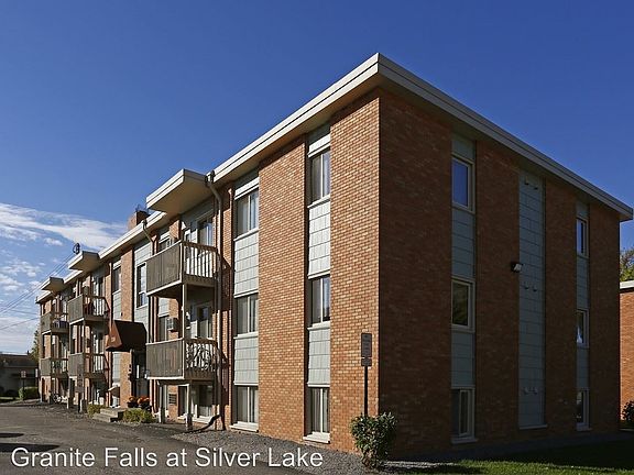 4th image of 2090 County Road East W