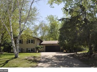 13365 Akerson Ct, Lindstrom, MN 55045