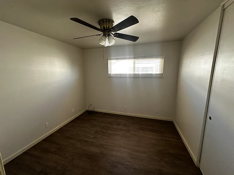 1145 Tyler Way — Photo 6