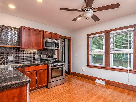 2nd image of 88 Hayden St APT 1