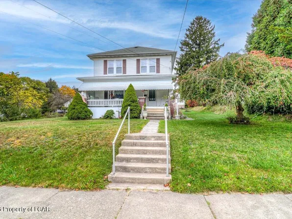 629 E Main St, Weatherly, PA 18255