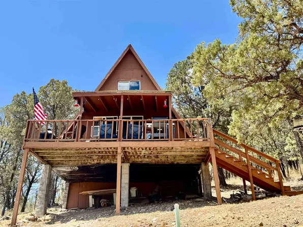 51 Juniper Ln, Mayhill, NM 88339