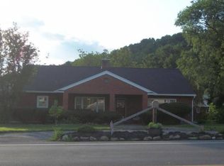 128 Woodward Ave, Lock Haven, PA 17745