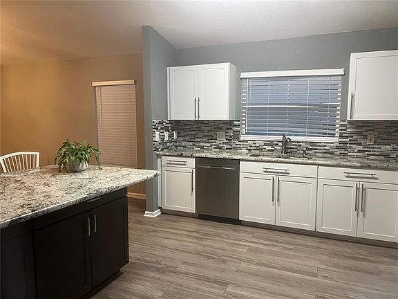 5th image of 12508 Herons Path Pl
