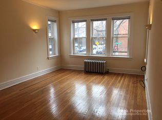 2439 N Racine Ave #206, Chicago, IL 60614