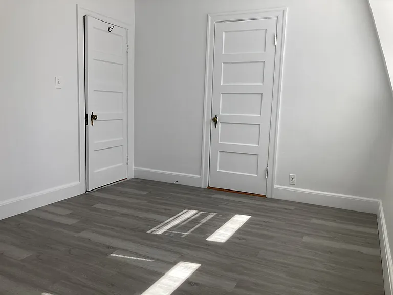 24 Oak Knl — Photo 3