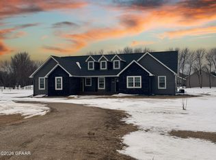 1082 Cliffs Pl, Devils Lake, ND 58301