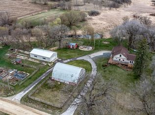 8353 285th St W, Northfield, MN 55057