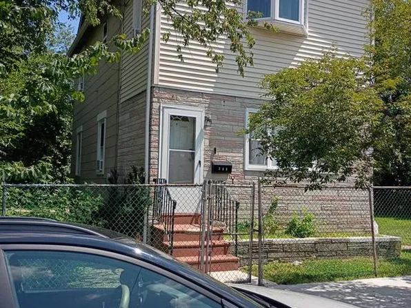 380 Garden Ave, Camden, NJ 08105