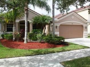 880 Tulip Cir, Weston, FL 33327