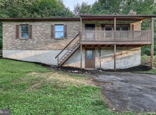 1765 Conewago Creek Rd, Manchester, PA 17345