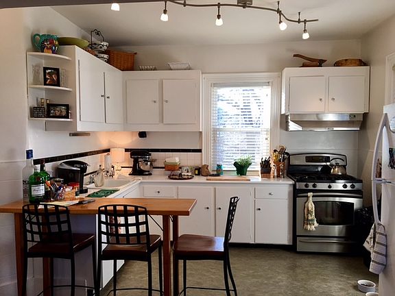 2nd image of 101 Central Ave #2