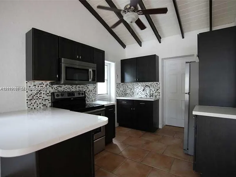 7975 Sunset Dr — Photo 45