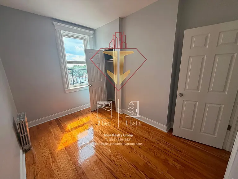 311 6th St #8E — Photo 3