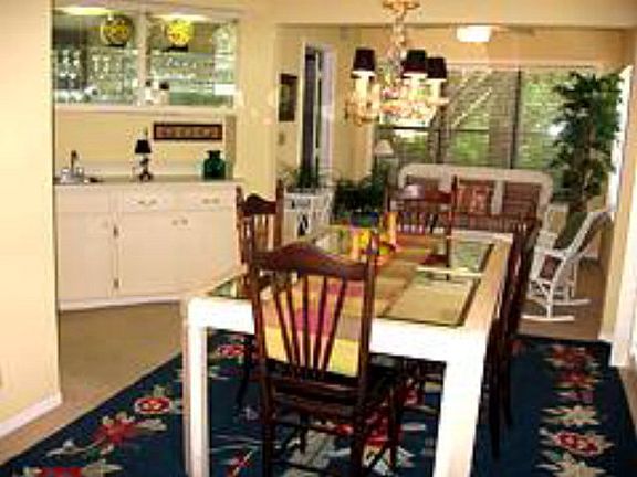 3rd image of 107 Harbour Oaks Dr