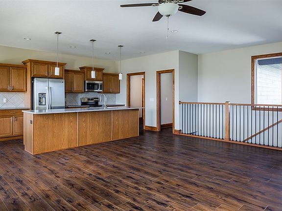 5th image of 2625 Abbolt Dr