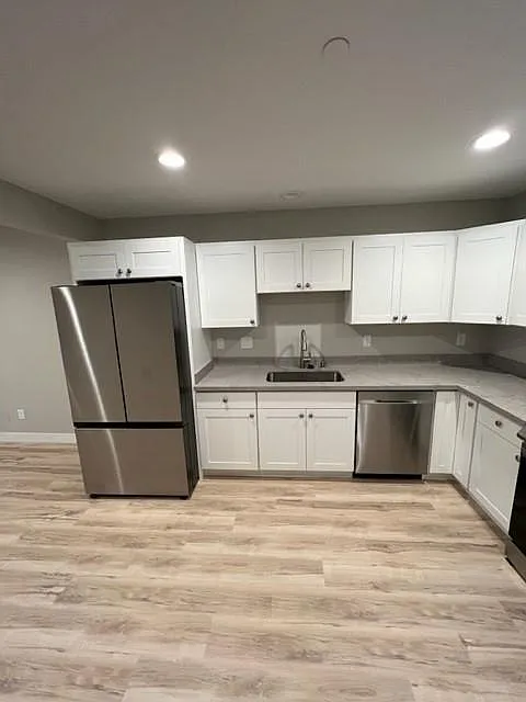 1 bed, 850 sqft, $1,800 — Photo 2