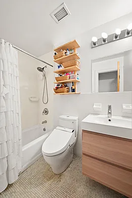 Rented by Compass | media 15