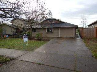 853 Centennial Blvd, Springfield, OR 97477