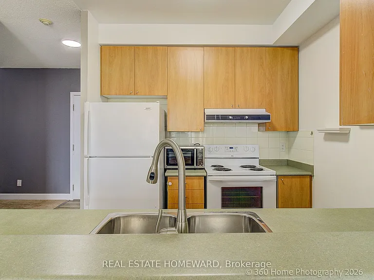 3650 Kingston Rd #Penthouse 4 — Photo 9