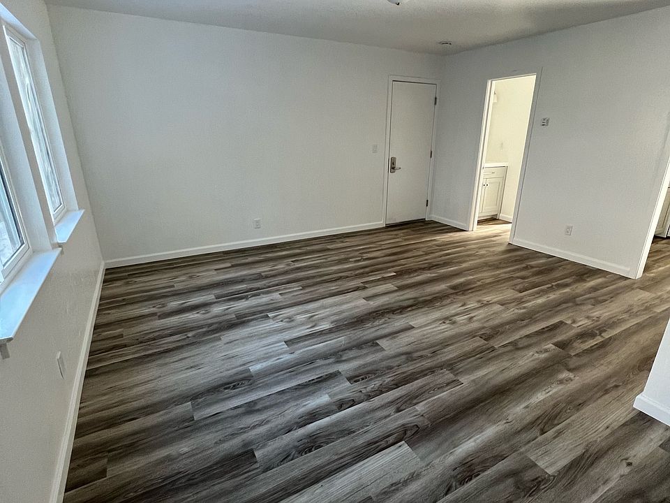 1st image of 4123 Pine Blvd #25