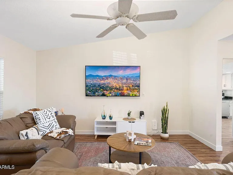 8742 E San Daniel Dr — Photo 6