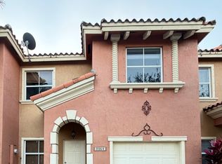 3054 SW 152nd Pl, Miami, FL 33185